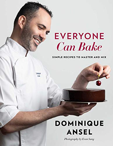 کتاب شیرینیپزی Everyone can Bake