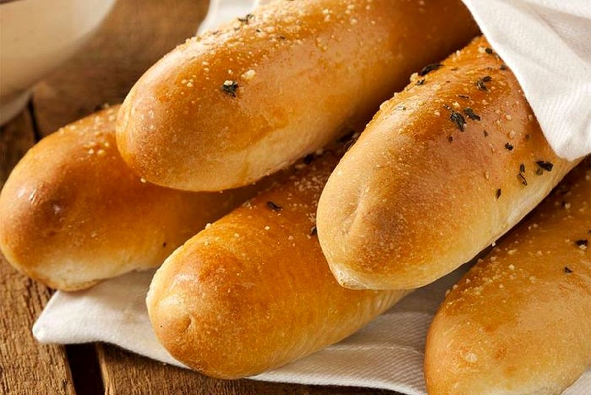 نان باگت فرانسوی