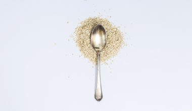 یک قاشق چایخوری چند گرم است